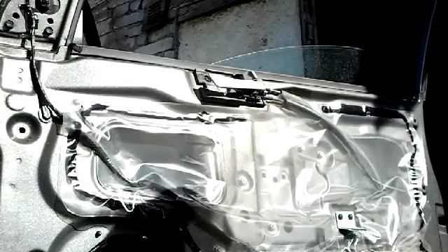 Как снять заменить стекло передней двери HUNDAI ACCENT(2013)demontaz zamiana szyby drzwi przod смотреть онлайн