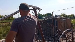 СКВАЖИНУ прокачиваем. ЕСЛИ интересно, то ПОСМОТРИТЕ.