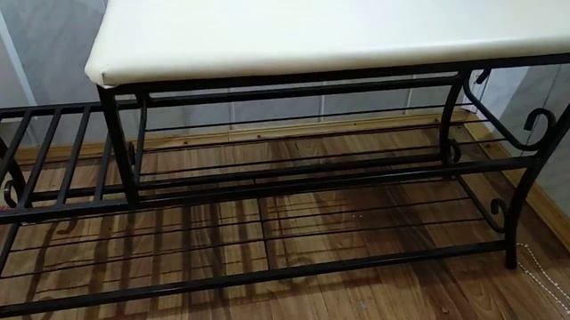КРАСИВАЯ БАНКЕТКА с мягким сиденьем и полками для обуви смотреть онлайн