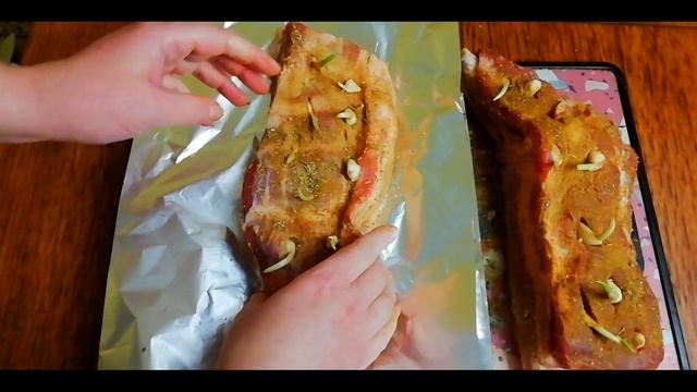 сочная свинина в духовке в фольге смотреть онлайн