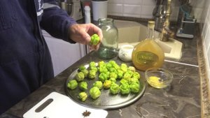 Carolina Reaper в медово-сахарном маринаде.Остро и сладко.Вкусно,короче…