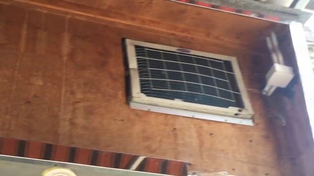 Windy brand, industrial/commercial duty fresh air intake fan outside a restaurant смотреть онлайн