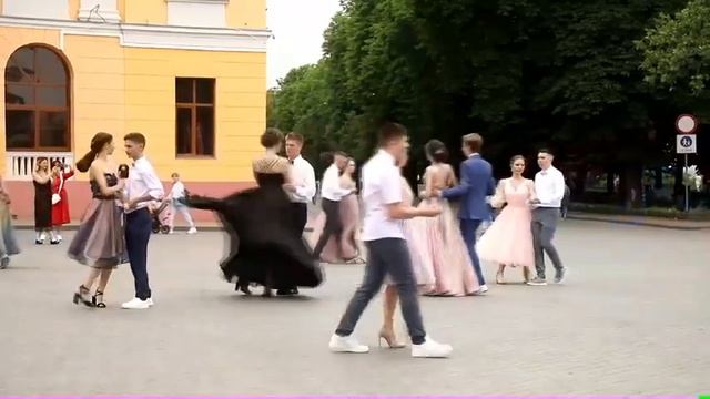 ВЫПУСКНОЙ. ОДЕССА 11 Б.22 ШКОЛА.? смотреть онлайн