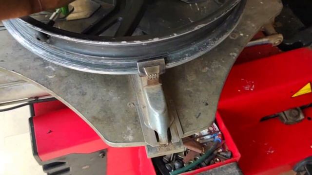 Glamor bike best tyre/Hero Glamour bike tyre/Hero Glamour tyre change/MRF 6 YEARS/warranty 90/90-18 смотреть онлайн