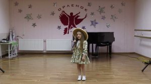 Галина Коломейцева - "Песенка о Родине"