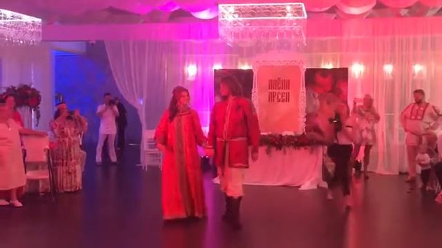 Свадебный танец в Славянском стиле .Август 2018 смотреть онлайн