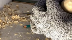 Как вырезать из дерева фигурку Рода