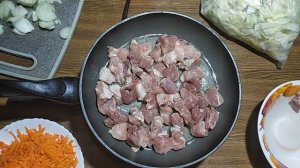 Как тушить капусту, чтобы всё съели.