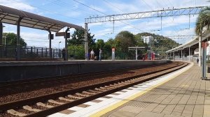 Как объявляют поезда на станции Хоста