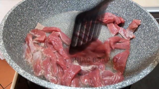 Как приготовить БРОККОЛИ С МЯСОМ на сковороде или вкуснейший теплый салат из брокколи с говядиной!