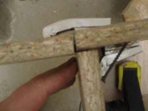 Дверцы во внутреннем углу. Расположение мебельных петель.