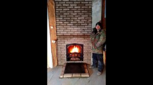 Камин с древней чугунной топкой и уничтожаем легенду о необходимости зуба