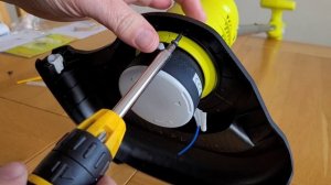 Ryobi One+ cordless grass trimmer - unboxing, assembly and review