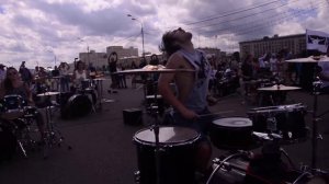 Барабанщики RocknMob Drummers Музыкальный флешмоб в парке Горького 01.07.2017