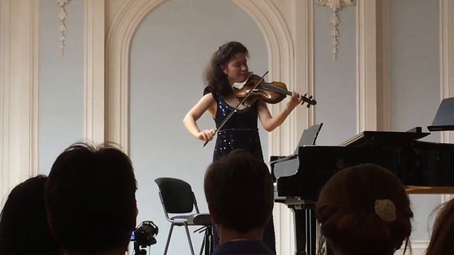 Девочка и скрипка смотреть онлайн