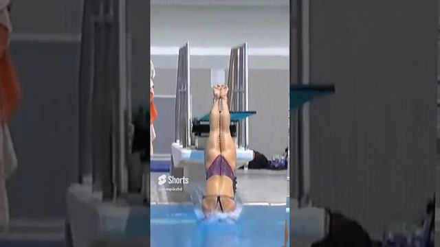 Most beautiful diving moments - Delaney Schnell