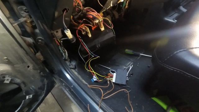 Установка дистанционного центрального замка ВАЗ 2110