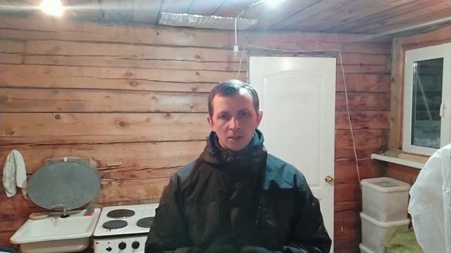 Аргументы пчеловода против бесконтактного (бутылочного) пчеловодства. Часть 2. смотреть онлайн