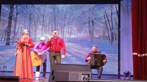"Снег кружится!"  поёт ансамбль "Вечёрка"!