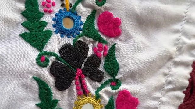 Free Pattern and Embroidery For Beginners, Carnation FlowerAll over Hand Embroidery design tutorial