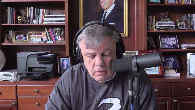 Teddy Atlas on Saunders Not Answering Bell, Canelo Breaking Eye Socket | CLIP смотреть онлайн