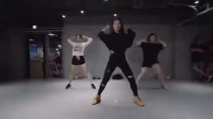 Танец прикольный музыка класс