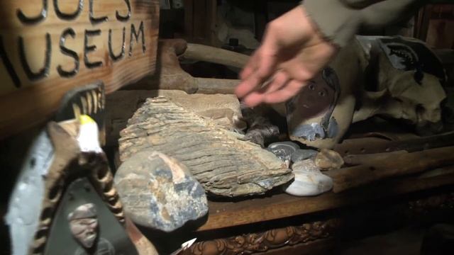 Joe's Museum "Barrow, AK" смотреть онлайн