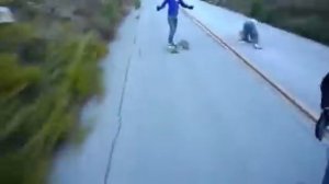 Падение со скейта на скорости. The fall of skate at a speed of.