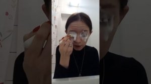 Умывание нарощенных ресниц