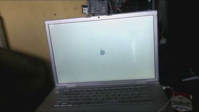 Ayuda! MacBook Pro A1226 se apaga la pantalla. смотреть онлайн
