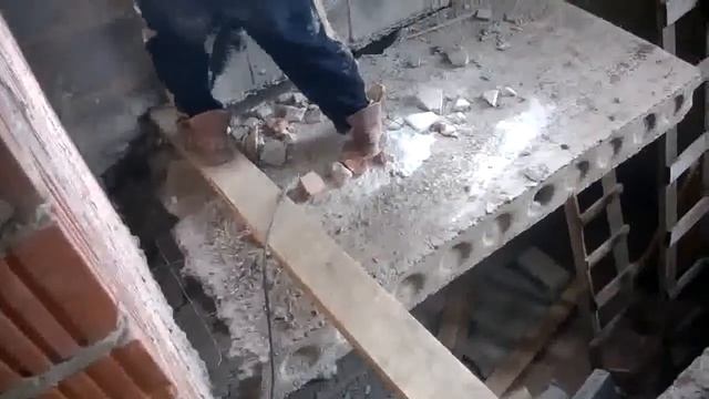 Почему упал строитель 720 смотреть онлайн