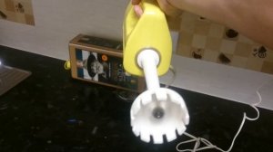 Приклад роботи міксеру - блендеру "Рось МВР-302"