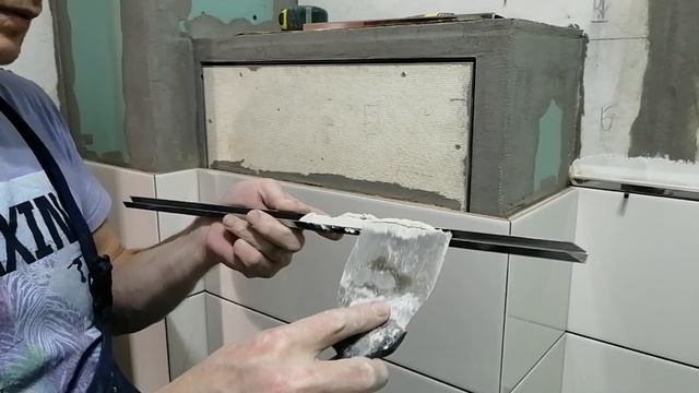 Металлический декор для плитки. Как поставить декор для плитки.