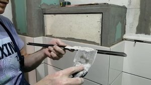 Металлический декор для плитки. Как поставить декор для плитки.