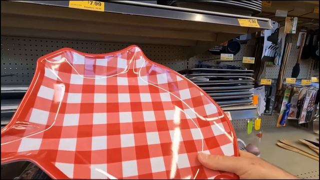 Пошел воды купить, вообще без всякой задней мысли. А что вышло - смотрите сами смотреть онлайн