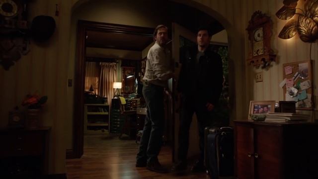 Monroe's Parents vs Rosalee | Grimm смотреть онлайн