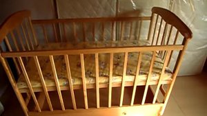 Детская кроватка Наталка с ящиком для белья. Ясень.