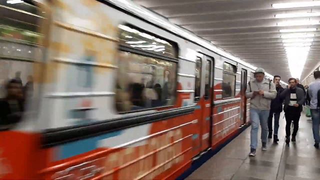 Станция м.Полежаевская метропоезда "Спасибо , Донор!" Еж3