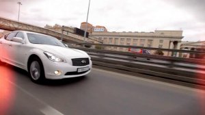 NEW INFINITI M37 Тест-драйв в программе Москва рулит