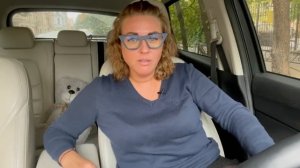 ?Анекдот. Едут в купе три девушки…