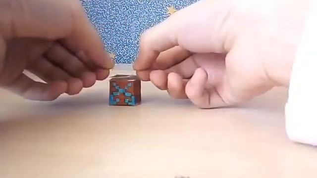 Делаем девочку своими руками из бумаги майнкрафт!!! смотреть онлайн