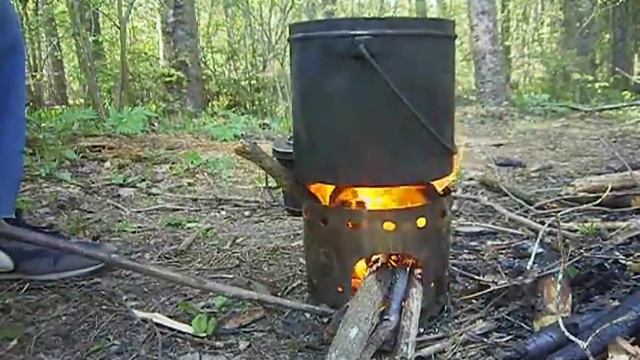 Печка -щепочница "МИР 70 ПОБЕДА " ОБЗОР В ЛЕСУ смотреть онлайн