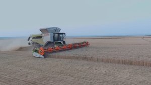 Claas Lexion 8700 за 75 млн рублей.  Lamborghini среди зерноуборочных комбайнов или деньги на ветер