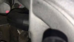 Снимаем впускной коллектор на Вольво С60 I