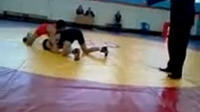 первая сватка сo страусом :D кострома смотреть онлайн