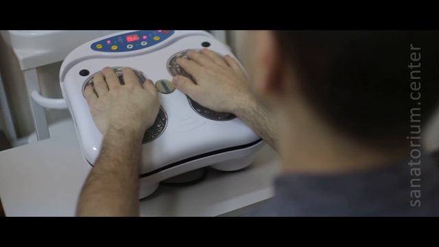 Санаторий Отрадное, Массаж рук смотреть онлайн