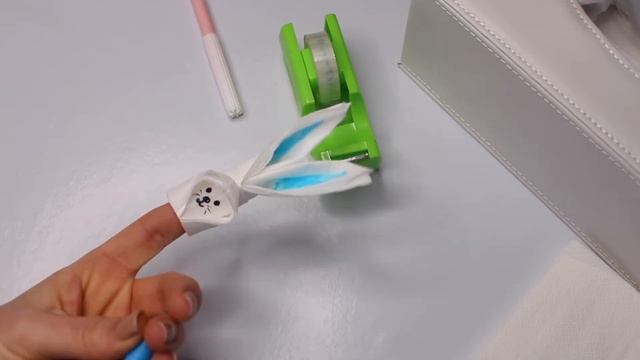 Зайчики из салфетки за 5 минут. Как сделать зайчика из салфетки. Легко и просто поделки из бумаги смотреть онлайн