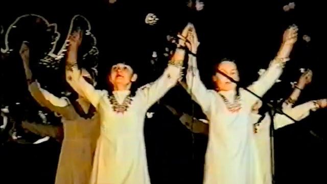 "МАРИЙСКИЙ ТАНЕЦ".МАРПЕДИНСТИТУТ. ПЕДФАК. 2001г.АРХИВ Ф.В.ГИНЗБУРГА смотреть онлайн