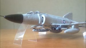 Самолёт F-4 Phantom II из пластилина