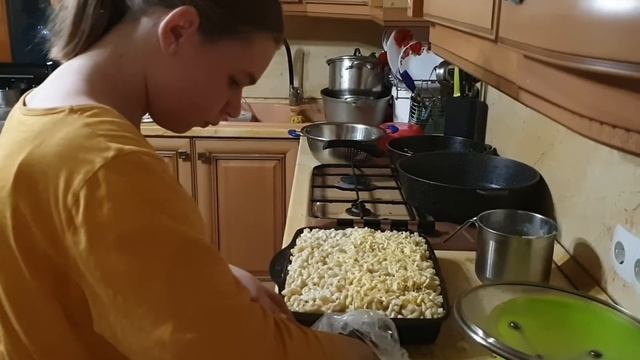 ЗАПЕКАНКА ИЗ МАКАРОН С ПЕЧЕНЬЮ\\\САМОДЕЛЬНЫЙ ШАМПУНЬ\\\НОЧНАЯ СУЕТА